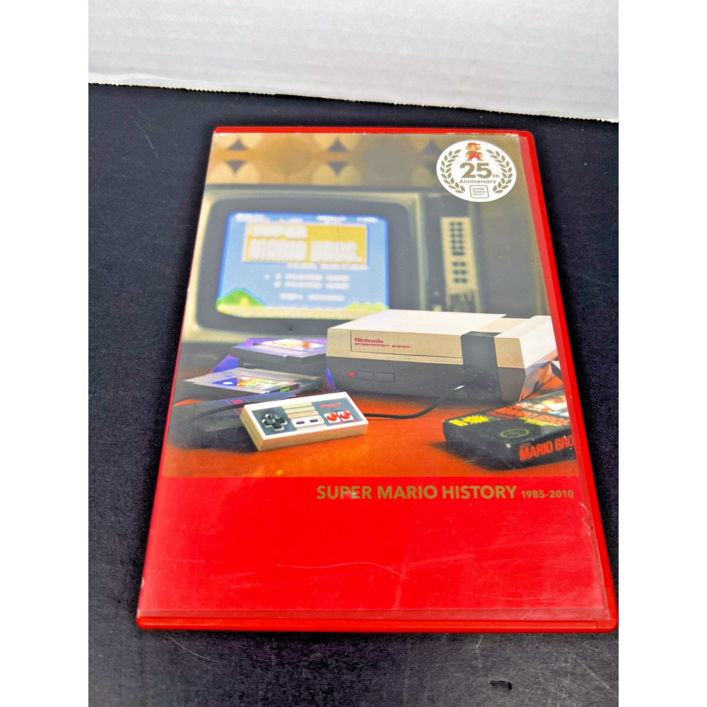 Super Mario: History Soundtrack 1985-2010. Used.